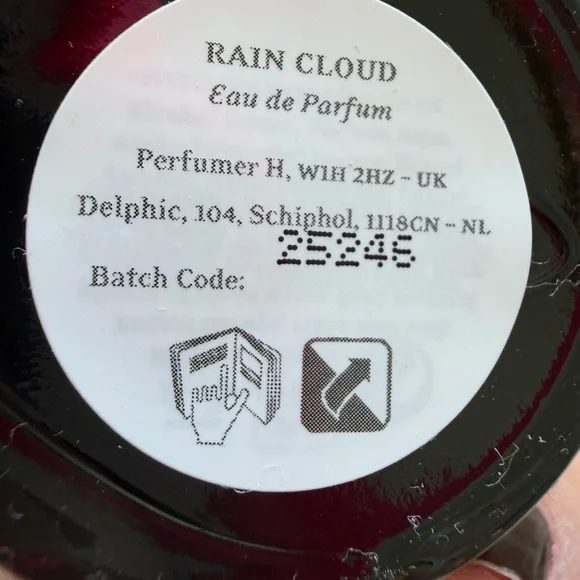 Perf H Rain Cloud -Full bottle - Picture 3 of 6